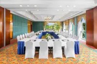 Hilton Pyramids Golf Hotels in 6th of October City