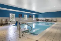 Hampton Inn Greenfield - Pool