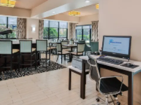 Hampton Inn Vero Beach Hotels in Indian River County