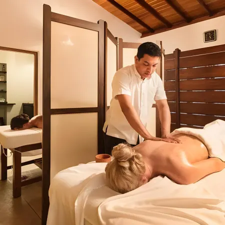 Kings Pavilion Luxury Hotel
