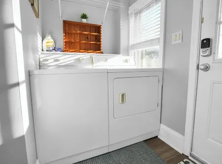 Beaver Street Cottage