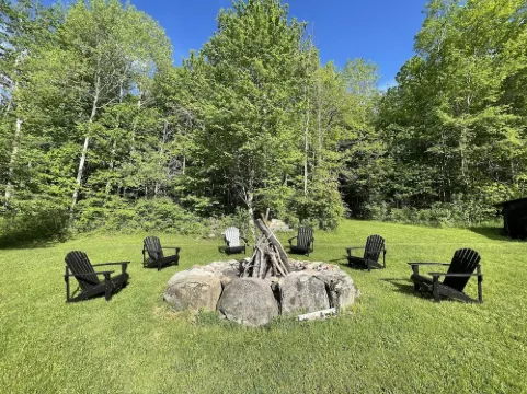 Private oasis on 12acre estate 15min to Keuka Lake
