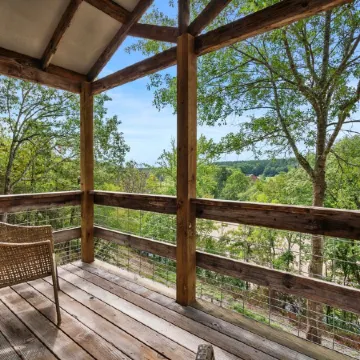 Lucky's Canoe & Kayak Cabin #2 - Caddo River Access!