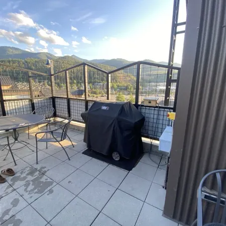 Shared Roof Top Hot tub @ Silver Mtn en suite also listed separately