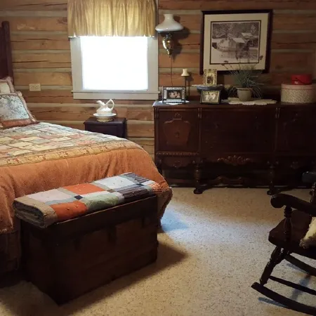 Cozy cabin in the foothills of North Carolina