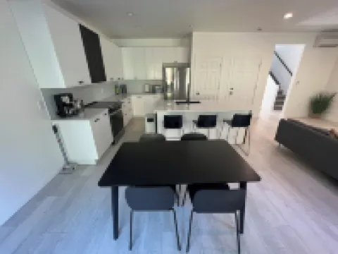 Charming 3-bedroom house in Kelso with WiFi and AC