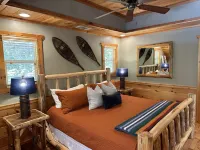 River Shoals Cabin! Hot Tub-Water front