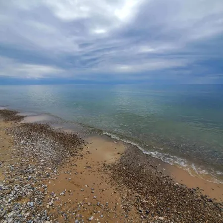 Lake Michigan Access, Hot Tub!
