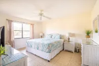 Waterfront View 10 Mins To Beach, Anna Maria Island & St Armands Circle/Lido Key - พร้อมระเบียง