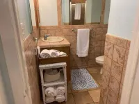 Botanical Beach Cottage