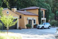 Stunning Tuscan House in the Heart of Sonoma's Wine Country