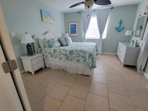 Turtles Nest. Amazing 2/2 with private ramp, boat slip, heated pool and more!