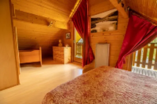 Quiet, Chalet "Le Pin" 3 CléVacances - 2 Bedrooms-Fireplace-Wifi -