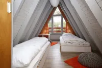 Nur Dach Haus 13 Hotels in Kinding