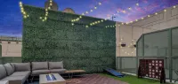 Stylish Vibrant Getaway w/Private Patio next to Bars & Food, 5 minutes from DC!