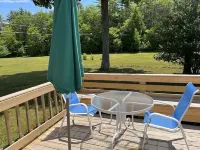 Colonial House with Long Lake access!