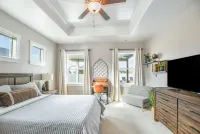 Backyard Bungalow w/ Resort Like Backyard!!! Hotels near Nampa Public Library