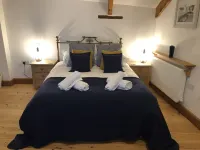 Appledore - Stables - A couples delight! One bed cottage with parking and wifi!