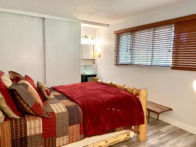 Fabulous Location Near Restaurants and Shopping 맘모스 마운틴 스키 에어리어 주변 호텔