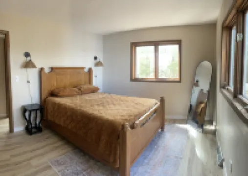 Newly renovated lake house! Located on Silver Lake!