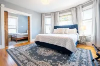 Newly Renovated 2nd Floor Apt near USM