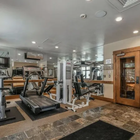 NEW LONE EAGLE PENTHOUSE, TRUE SKI-IN / SKI-OUT ON KEYSTONE MOUNTAIN