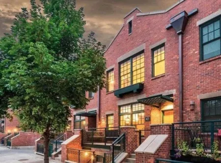 Brick Brownstone Living in the most desired neighborhood in Bend.