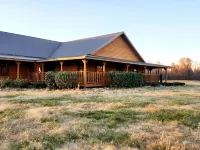 Log Cabin.