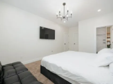 New build modern home 3BR with Hot Tub & ping pong Hotéis em Delaware