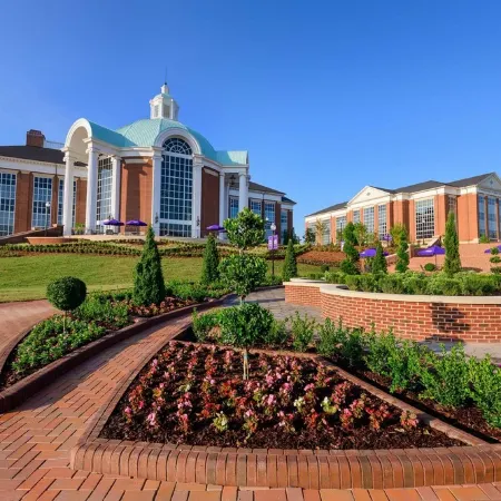 Near Downtown-HPU-High Point Regional