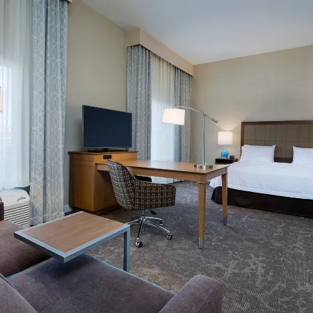 Hampton Inn & Suites Page - Lake Powell