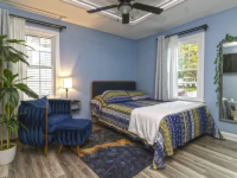 Cozy 3bdrm 2ba mins from Downtown Hotels in Gilmer