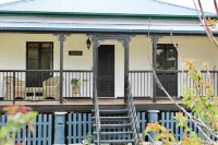 Marlay View Cottage. Luxurious, modern, spacious.