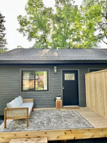 BRAND NEW Vacation Suites steps from Lucius Woods County Park & Lake St. Croix!