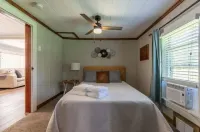 Trail House on the Parkway Các khách sạn ở Pineola