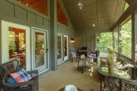 Luxe lodge-Sleeps 12-Close to Resort-Amenity Access