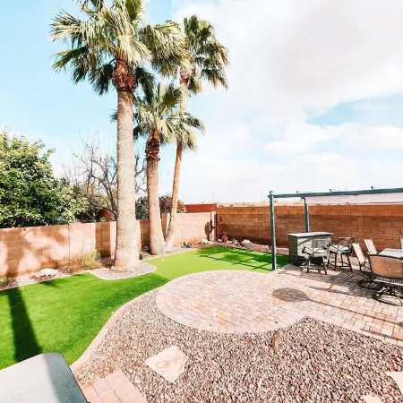 Avondale Pool Amazing Backyard Perfect for working crews and mid term stays