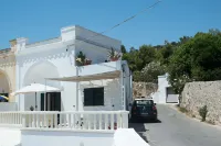 Typical dwelling with terrace facing the sea 30mt from the beach Novaglie Hotels near Palazzo Daniele