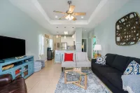 Cozy Beach Retreat on Bolivar Peninsula