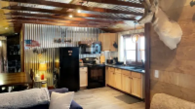 ‘The Huntsman’ ~ Elk Run Estates #4