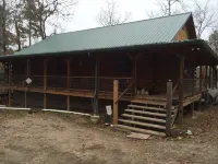 Eagles' Nest Getaway: Experience Life on the Little Missouri River