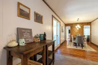 Woodland Retreat - 15 Min to DT Asheville