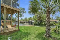 Discover Tranquility by the Riverside - Your Perfect Getaway Awaits! 7 마일 루프 트레일헤드 크리스털 리버 프리저브 주립공원 주변 호텔