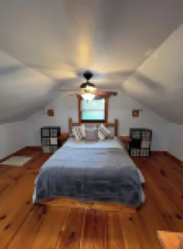 Cozy cabin all new everything.