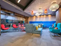 Tru by Hilton San Antonio at the Rim Hotels in Bexar County