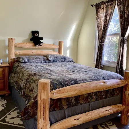 Hunter Mountain Getaway House, newly renovated