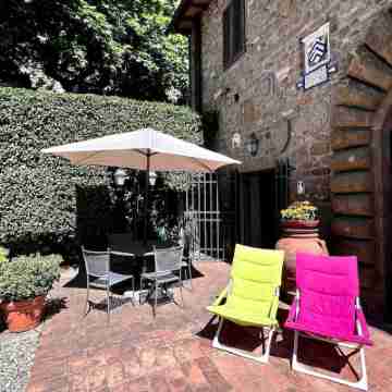 XIV Century Nest in Ancient Palagio - Montecatini Alto Hotel Exterior