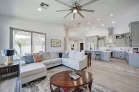 A Luxurious Waterfront Home awaits you!