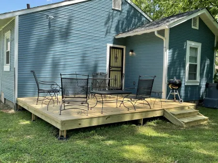 Funky & Fun - Home centrally located in Memphis! Отели рядом с достопримечательностью «Зоопарк Мемфиса»