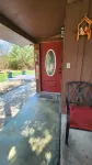 Adorable 2-bedroom guesthouse with free parking